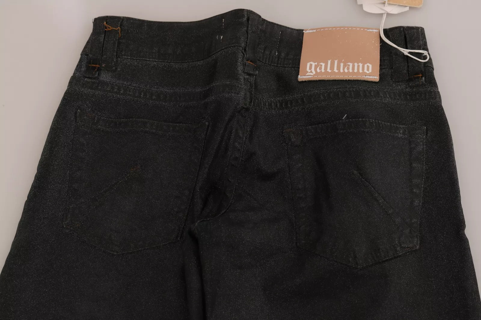 John Galliano Schwarze gewaschene Denim-Hose mit niedriger Taille und normalem Bein