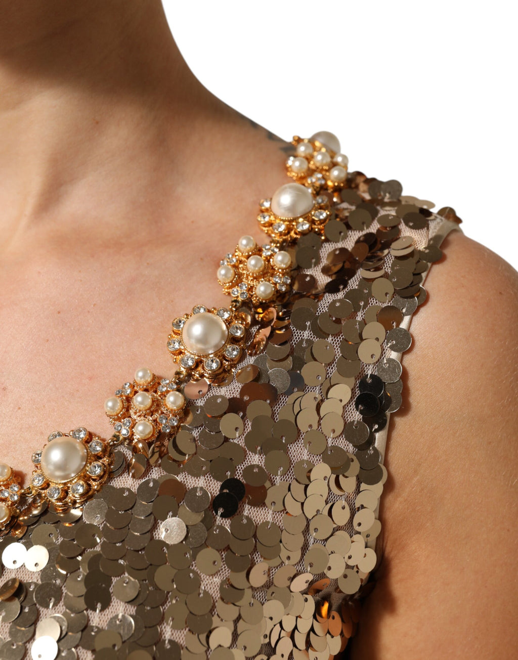 Dolce & Gabbana Goldfarbenes paillettenbesetztes Nylon-Minikleid in A-Linie