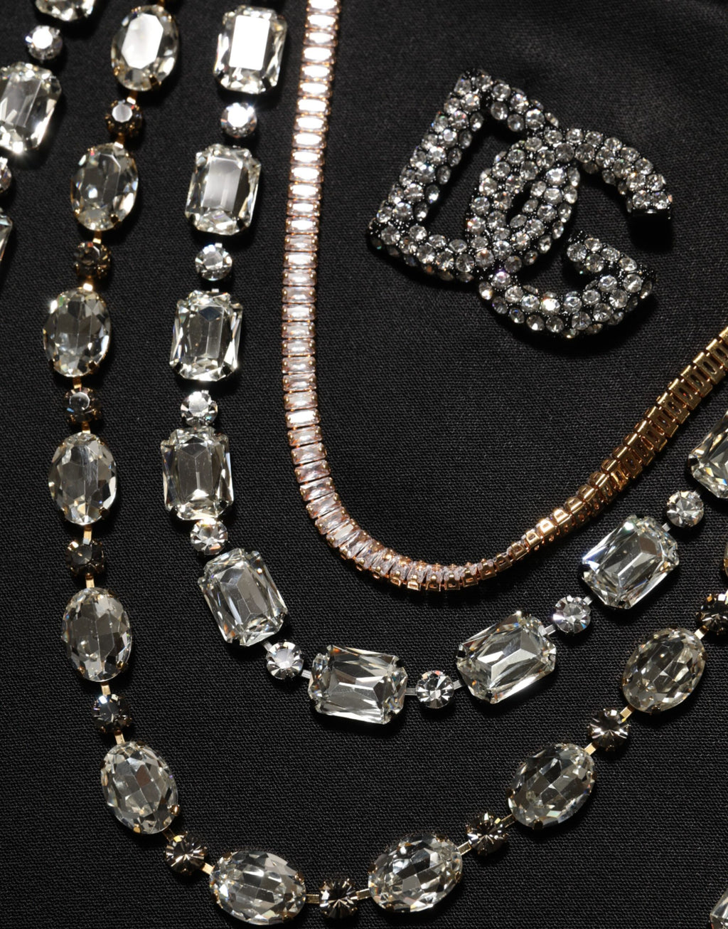 Dolce & Gabbana Schwarze Halskette Crystal DG Logo Sweatshirt Pullover