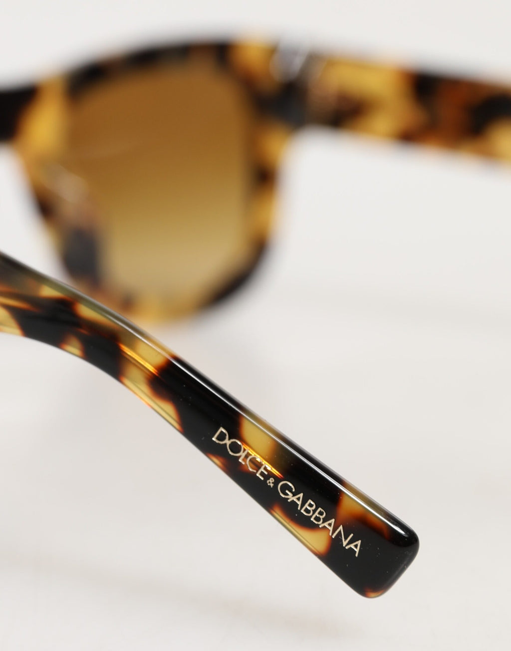 Dolce & Gabbana DG4379F Weißes Schildpatt Gradient Acetat Shades Sonnenbrille