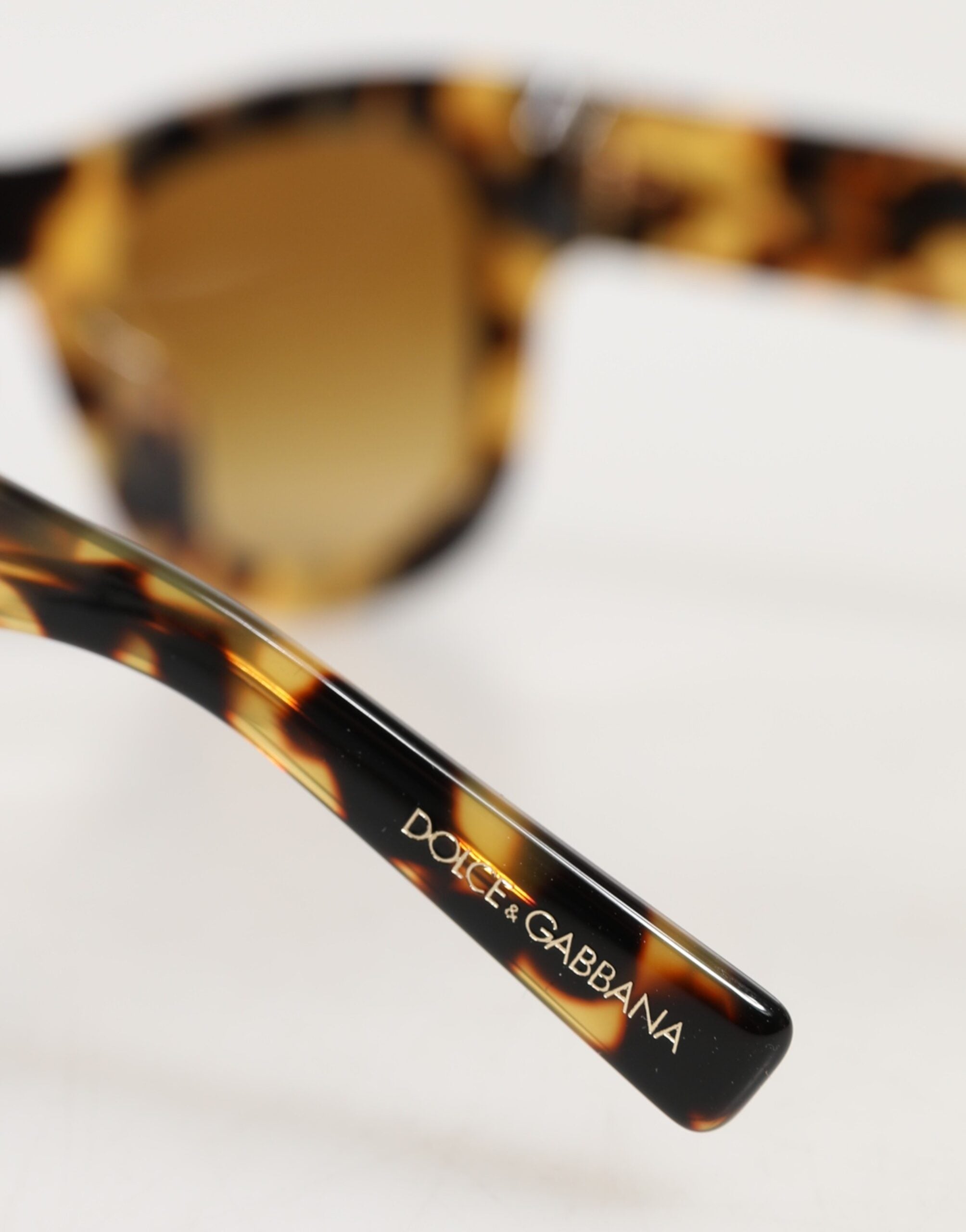 Dolce & Gabbana DG4379F Weißes Schildpatt Gradient Acetat Shades Sonnenbrille