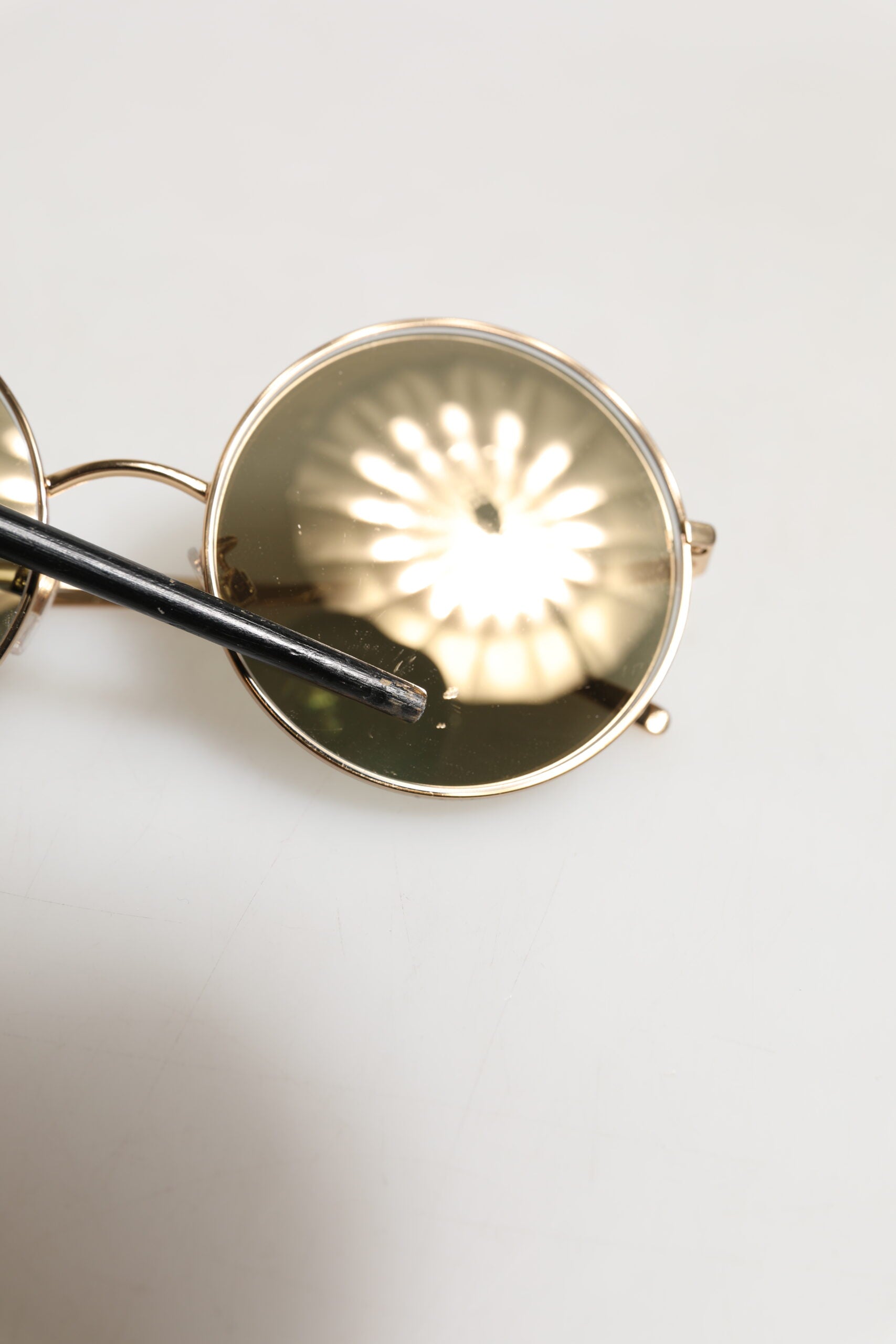 Dolce & Gabbana DG2215K Vergoldete runde Gläser Shade Eyewear Sonnenbrille