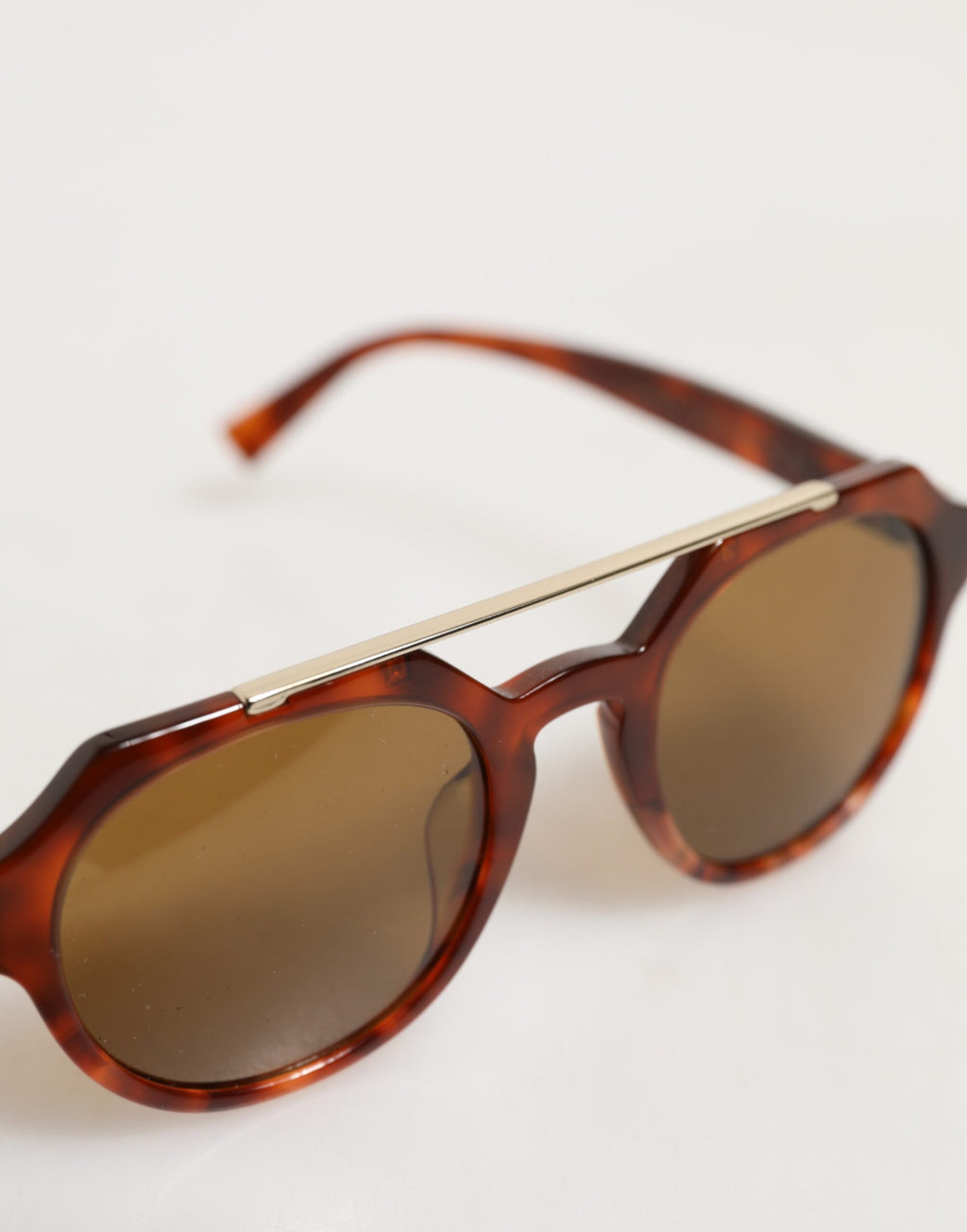 Dolce & Gabbana DG4313F Sonnenbrille mit Pilotenrahmen im Braunen Schildpatt-Design