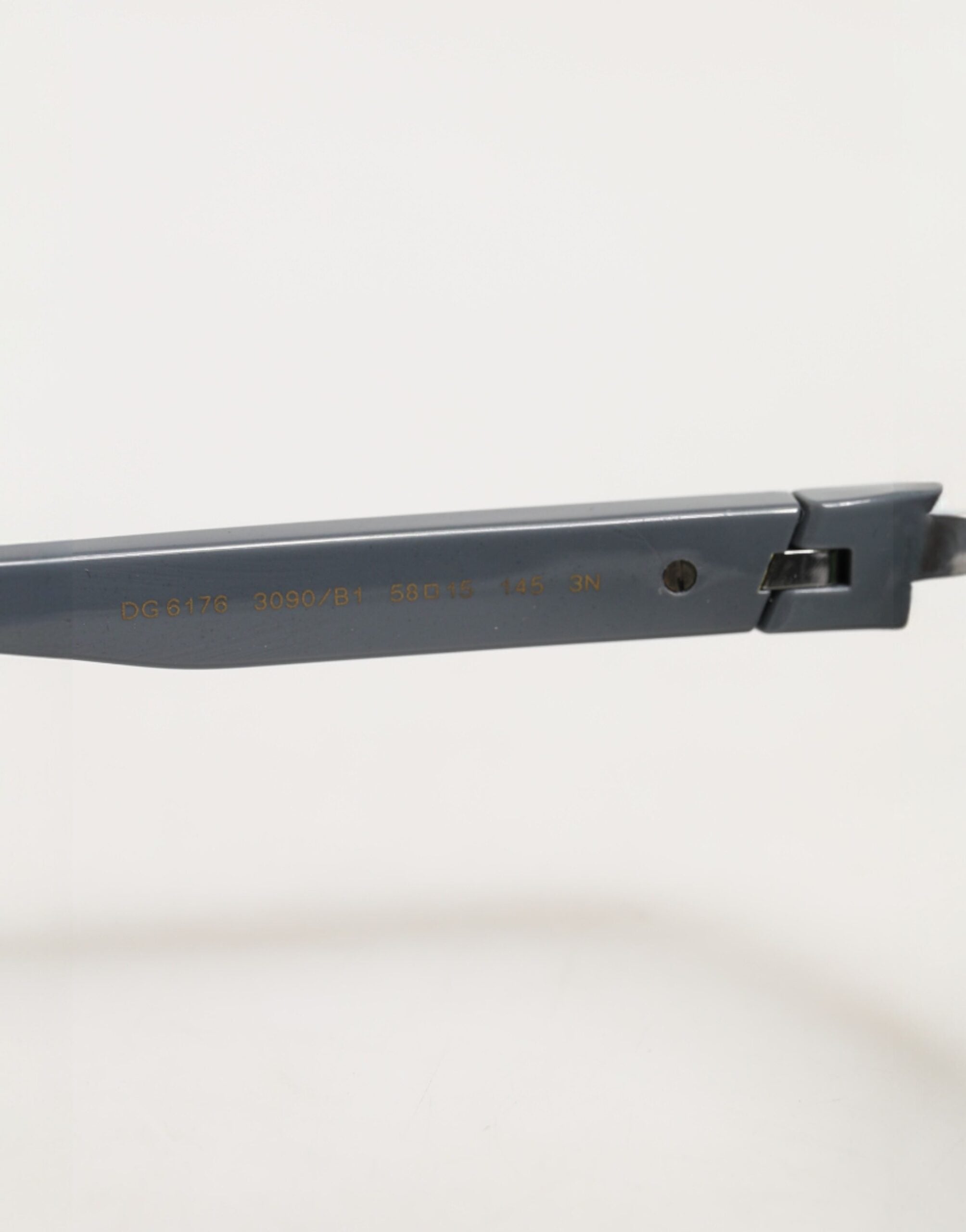 Dolce & Gabbana Blaue Aviator-Sonnenbrille aus Acetat