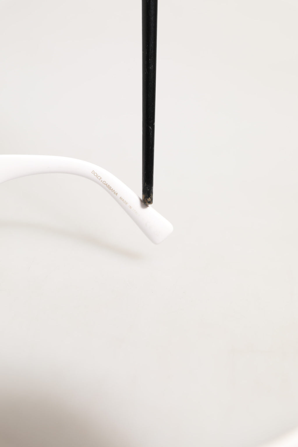 Dolce & Gabbana Re-Edition Sonnenbrille mit Weißem Gestell