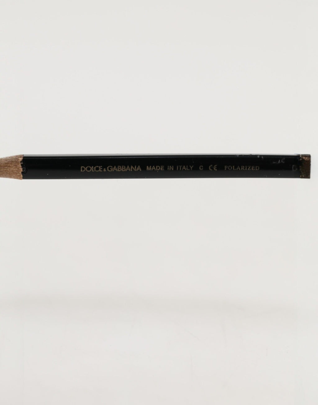 Dolce & Gabbana Sonnenbrille mit mattschwarzem Stahlrahmen und grauen Gläsern