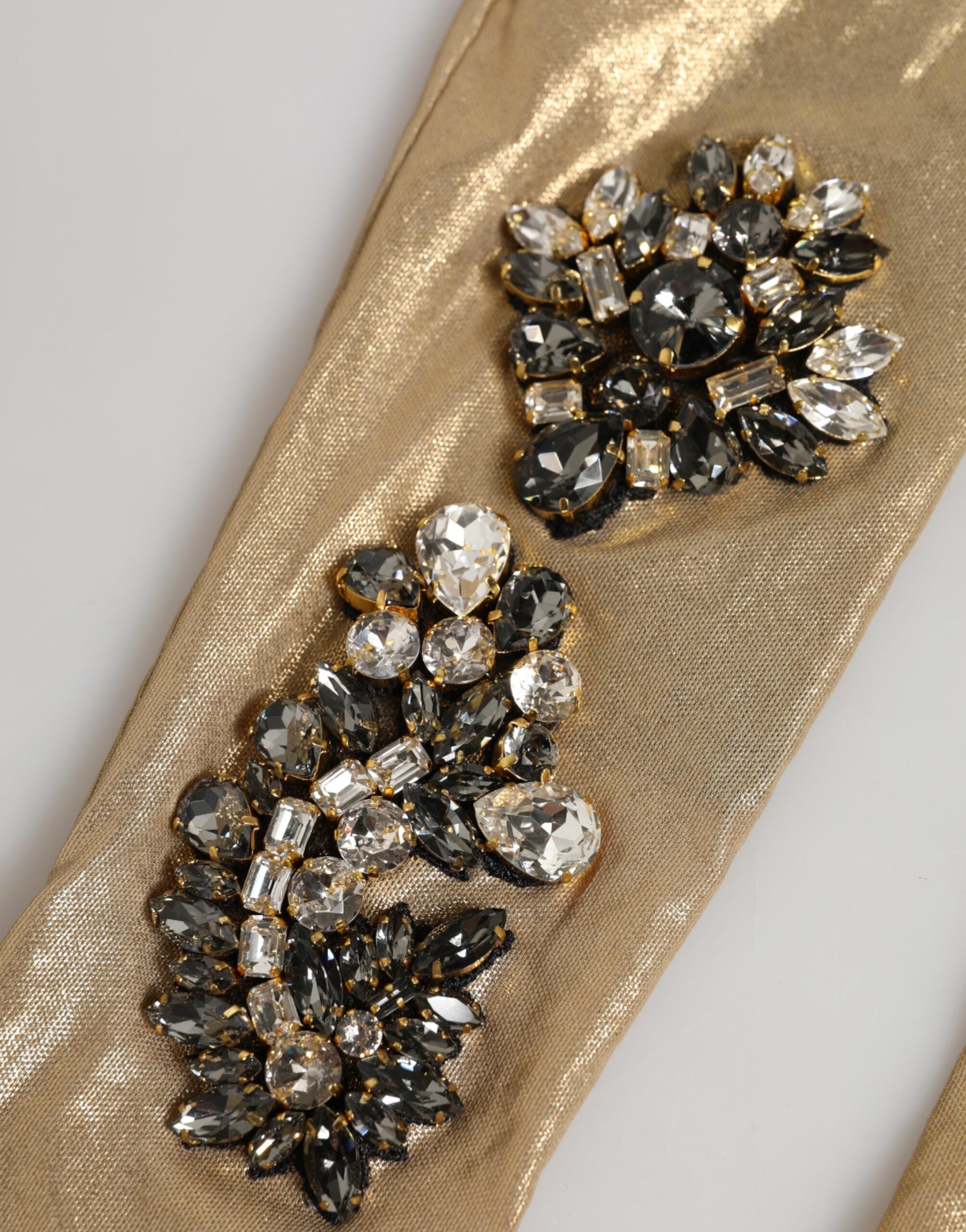 Dolce & Gabbana Beigefarbene Satin-Kristall-Ellbogenhandschuhe