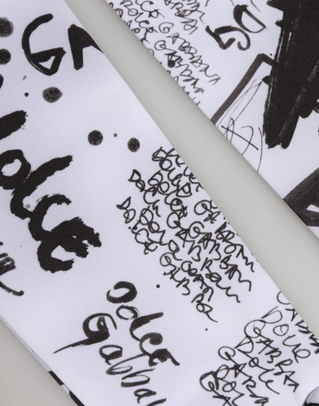 Dolce & Gabbana Schwarze und Weiße DG Logo Ellenbogenlange Handschuhe