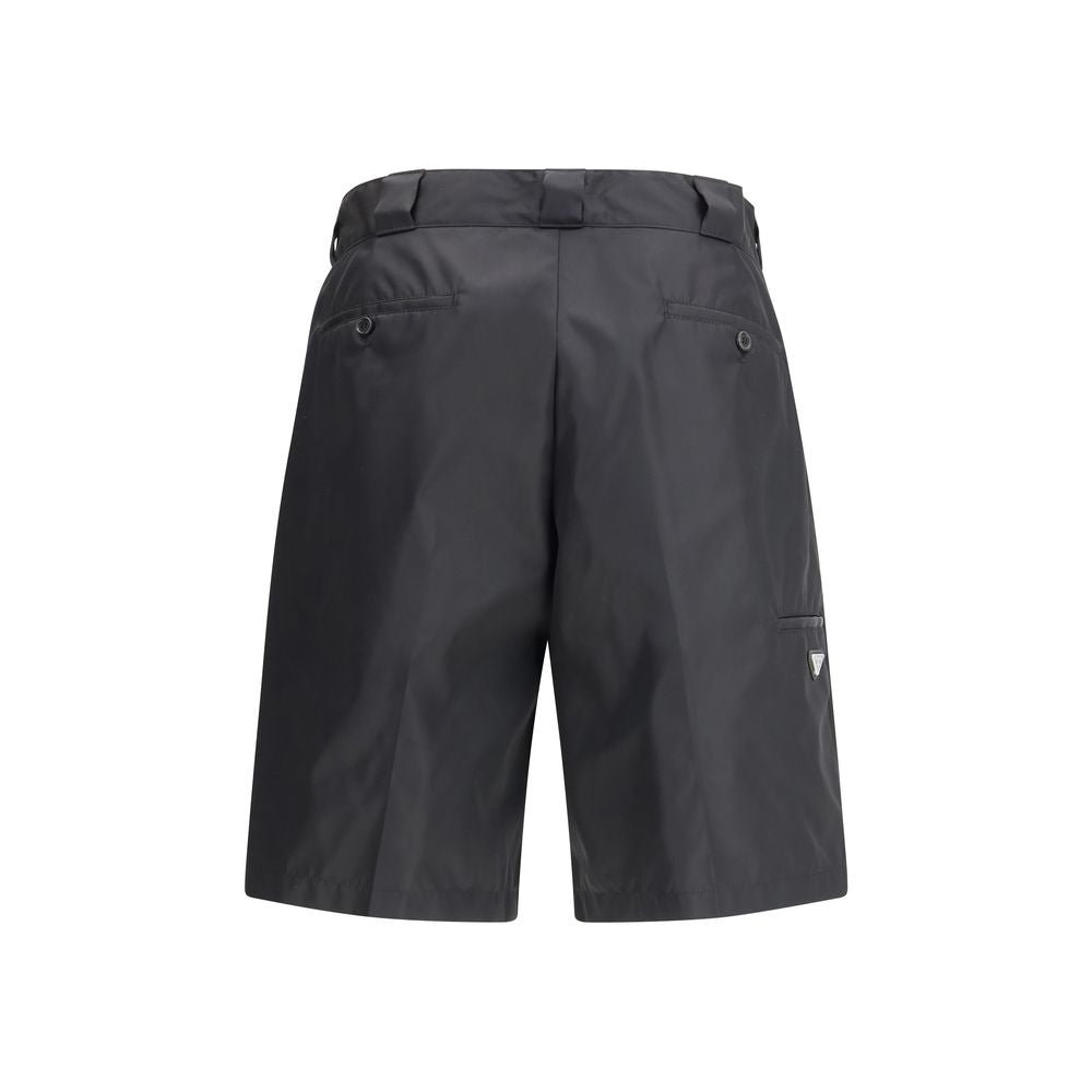 Prada Schwarze Bermuda-Shorts aus recyceltem Polyamid