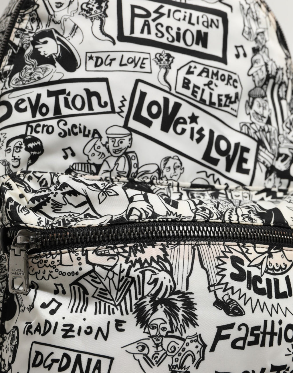 Dolce & Gabbana Rucksack mit Graffiti-Print in Schwarz-Weiß für Herren