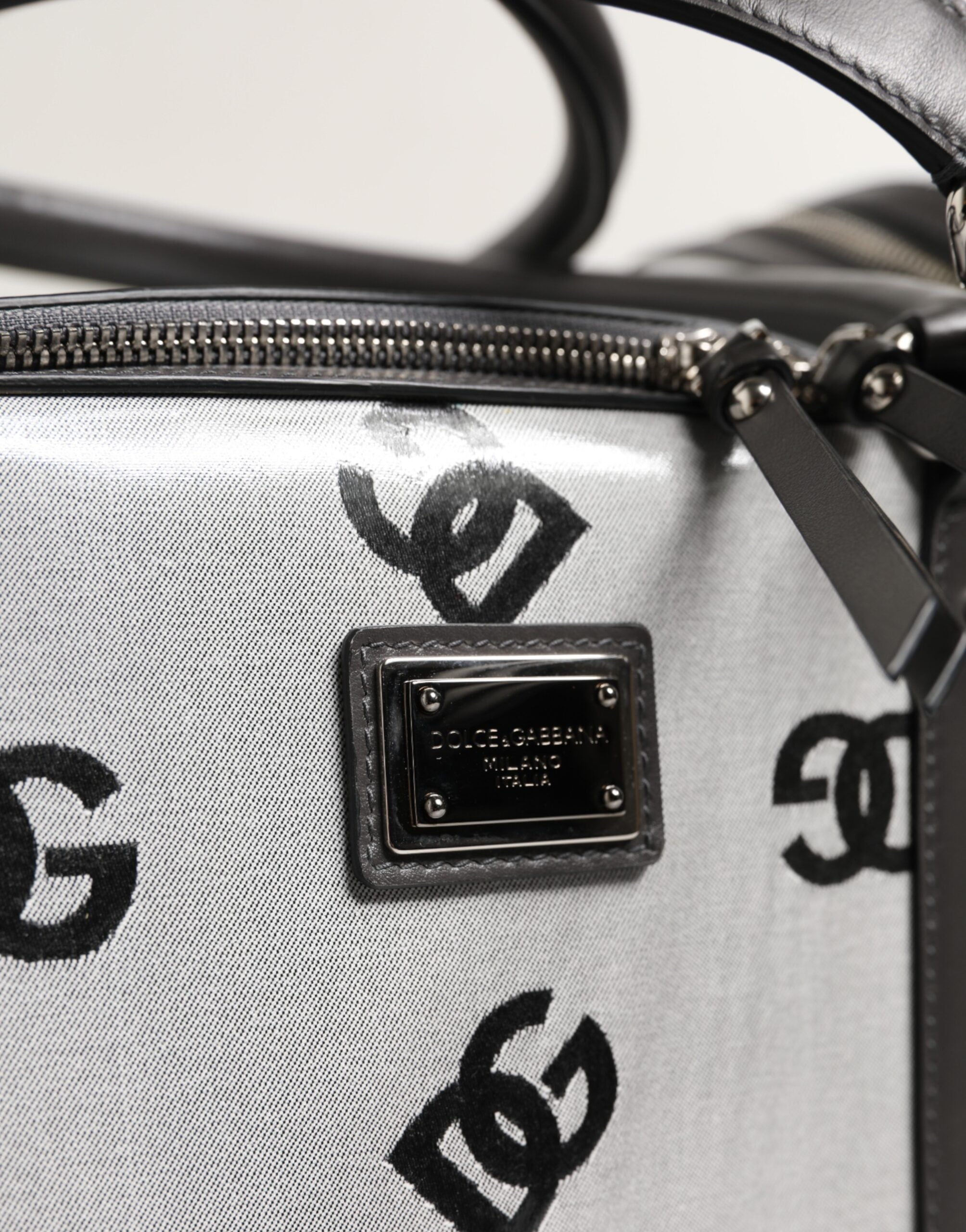 Dolce & Gabbana Weißer DG-Logo-Haustier-Transporter mit Logo-Plakette und Obergriff