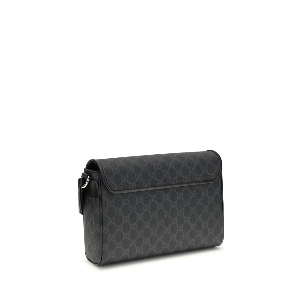 Gucci Schwarze Schultertasche aus Stoff