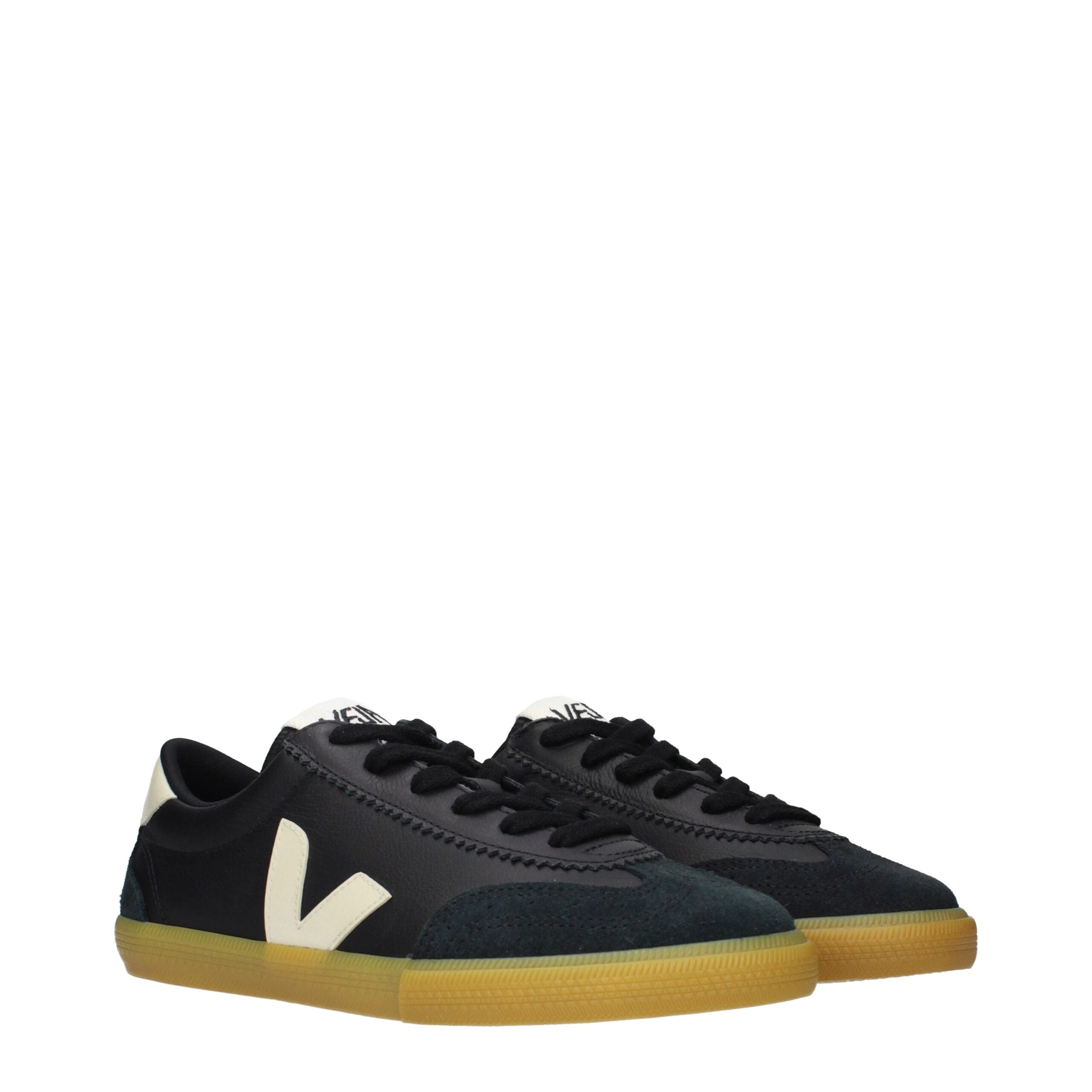 Veja Schwarze Leder-Sneakers mit niedrigem Schaft
