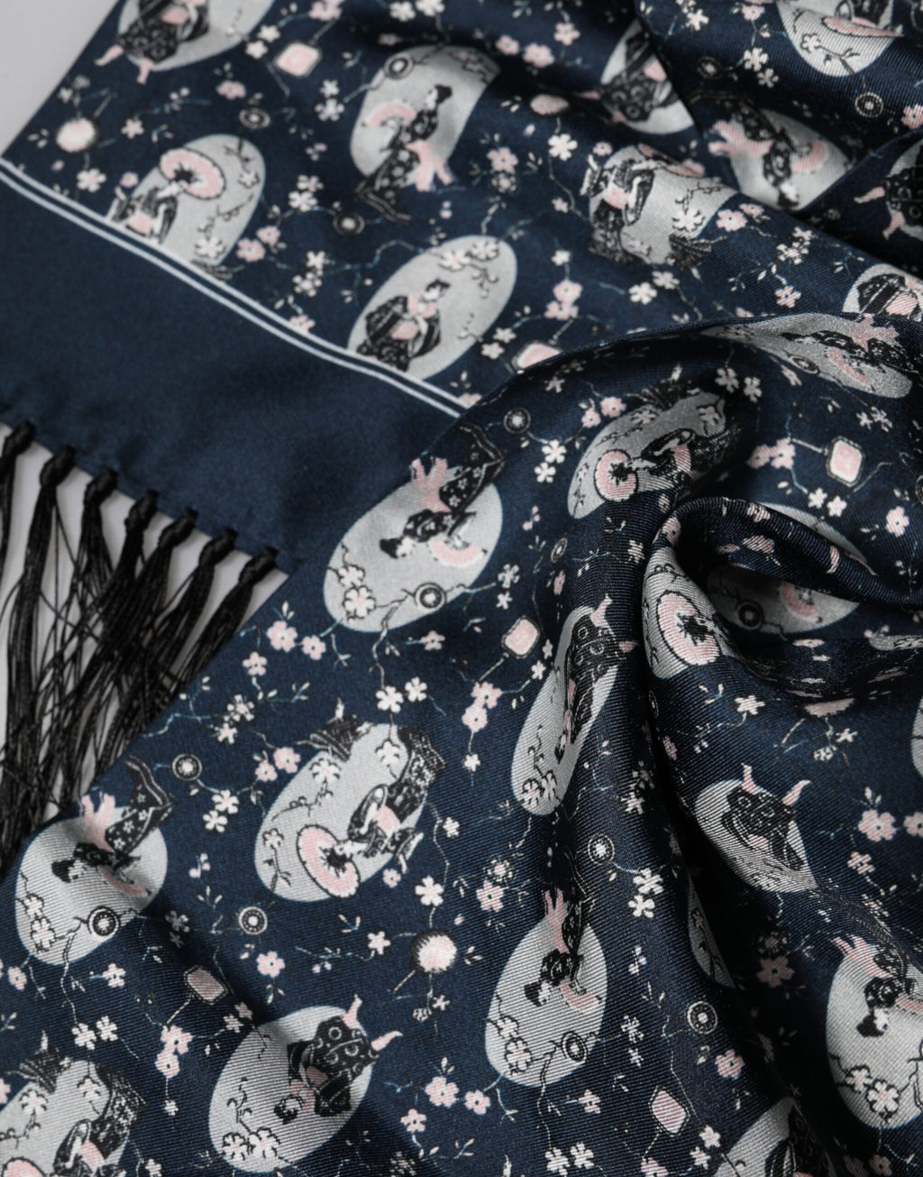 Dolce & Gabbana Navyblau Seiden Halstuch Schal Herren